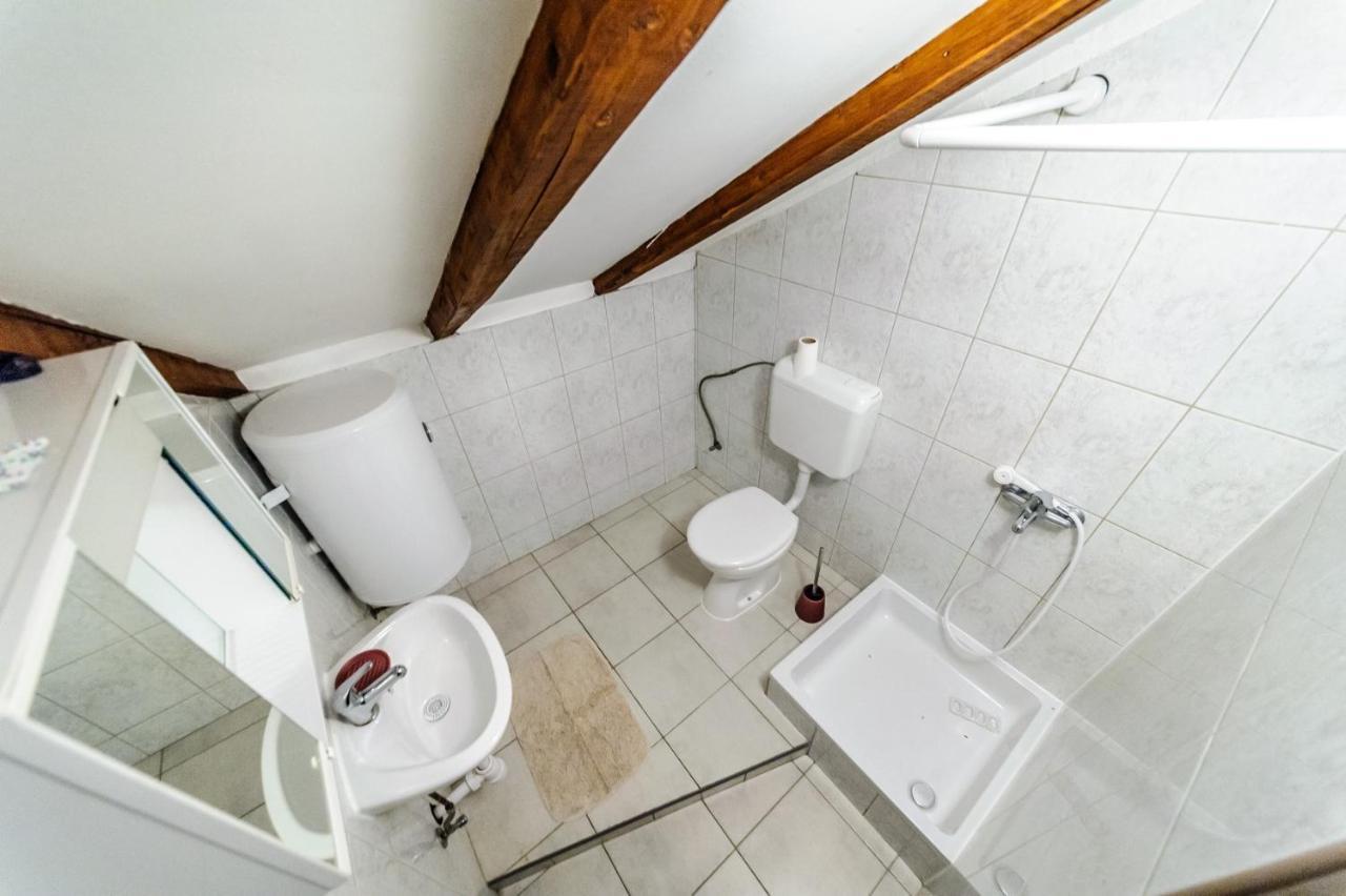 Apartments & Rooms Lucie 珀塞达耶 外观 照片